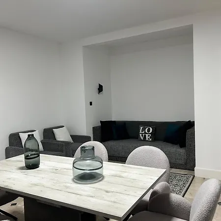 L Ervelegance - Jardin Ds - L'harmonie Evenements House 펜션 *